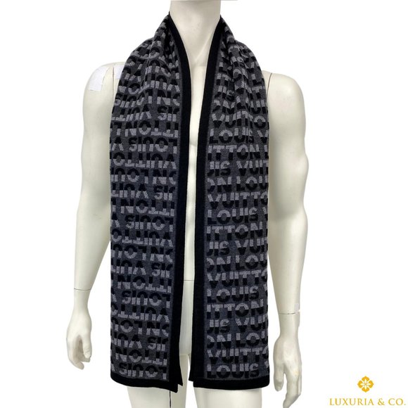 New Authentic Louis Vuitton Wool LV Split Scarf